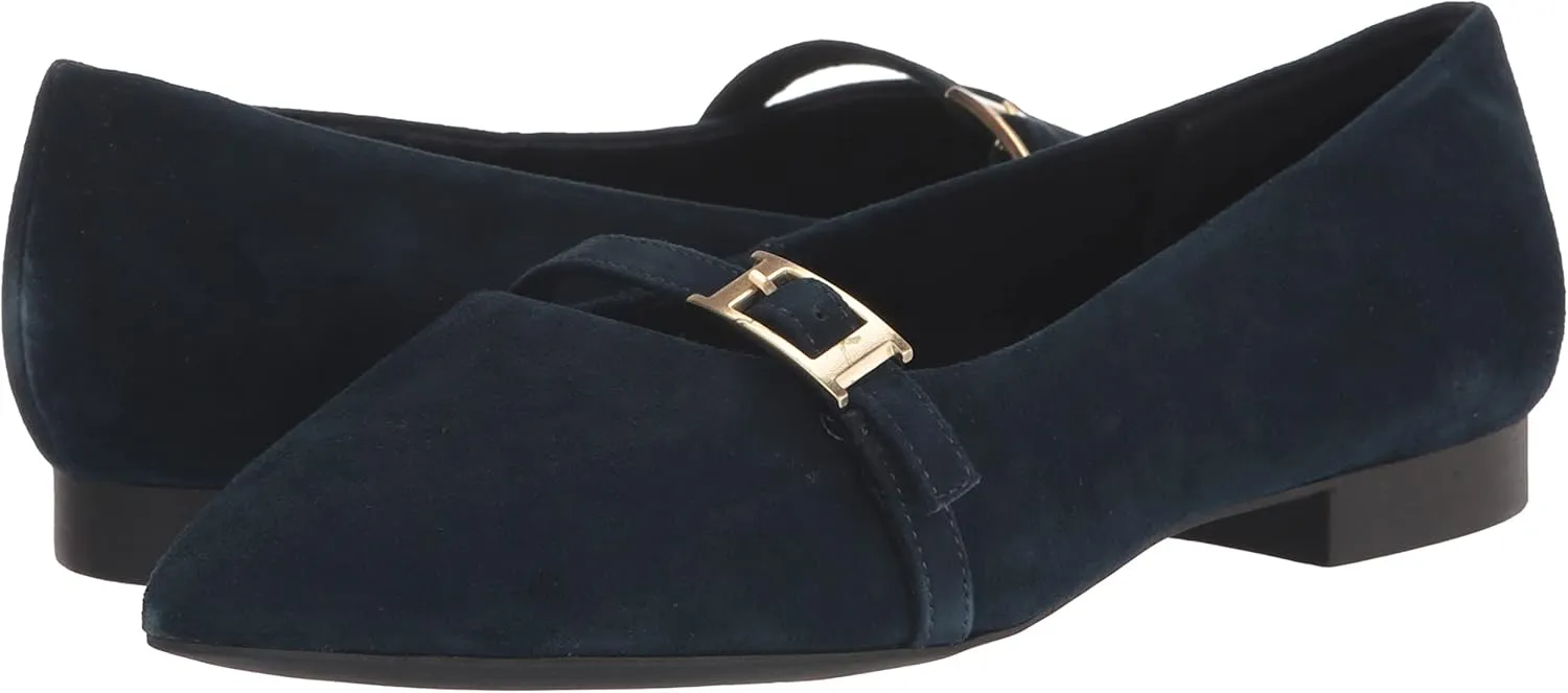 Bella Vita Women's Evanna Ballet Flat