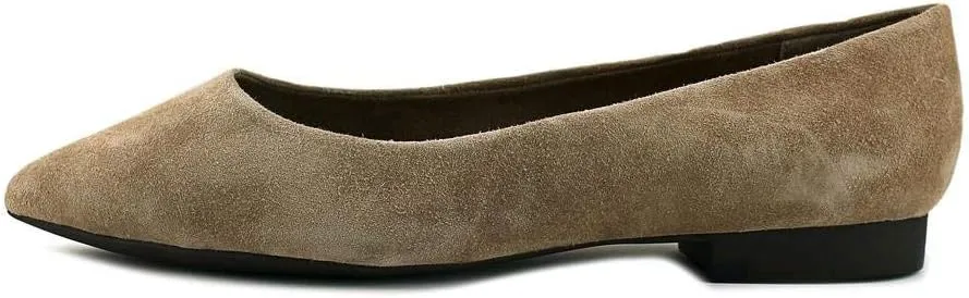 Bella Vita Women's Flat Pump