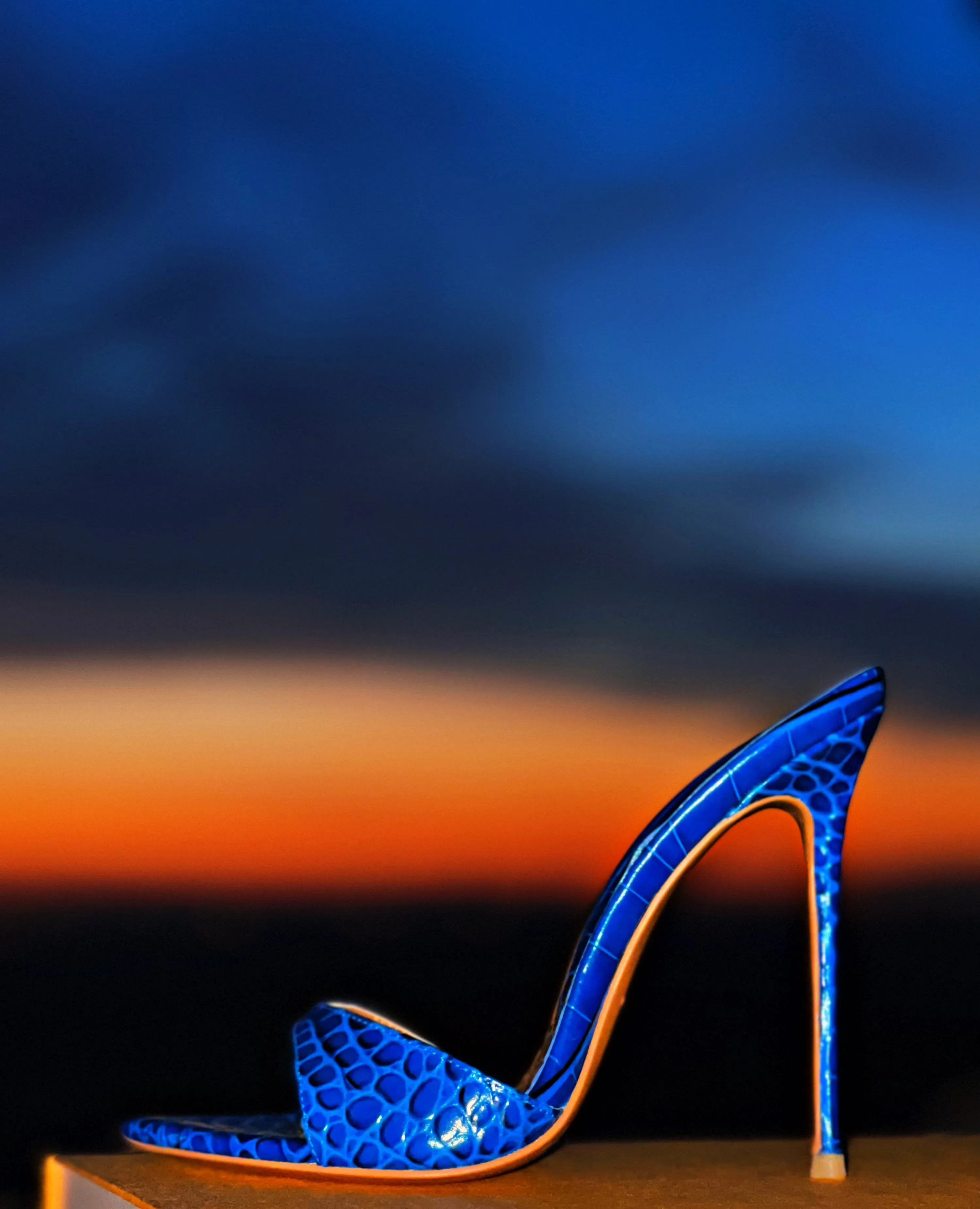 BLEU NUIT GLOSSY CROC MULE