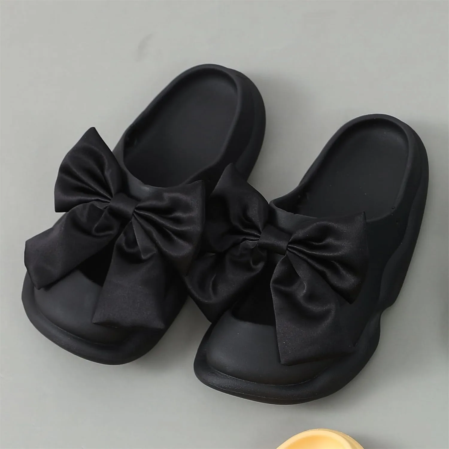 Bow Tie Sandals for Men and Women - Summer Waterproof Slippers for External Wear