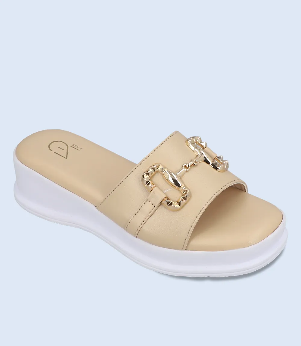 BW6347-BEIGE-Women Platform Slipper