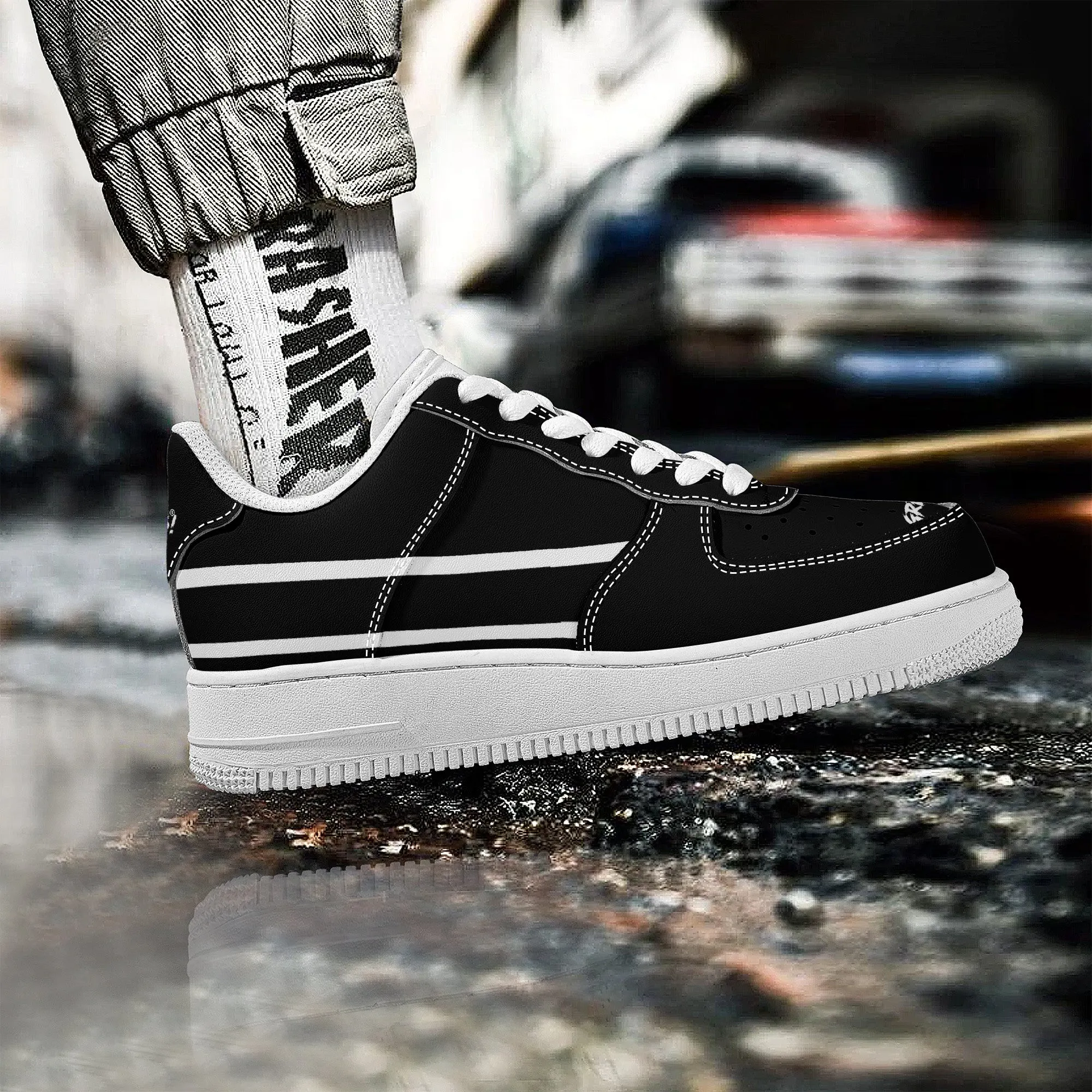 Don't Cheat Your Greatness, Low Top Unisex Sneaker