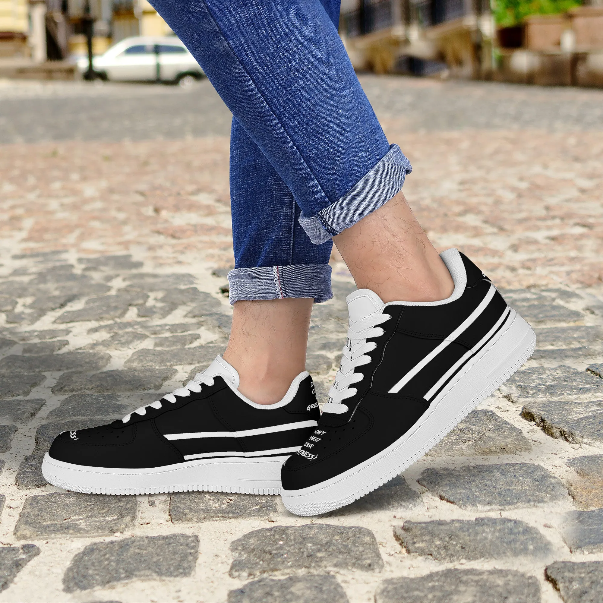 Don't Cheat Your Greatness, Low Top Unisex Sneaker