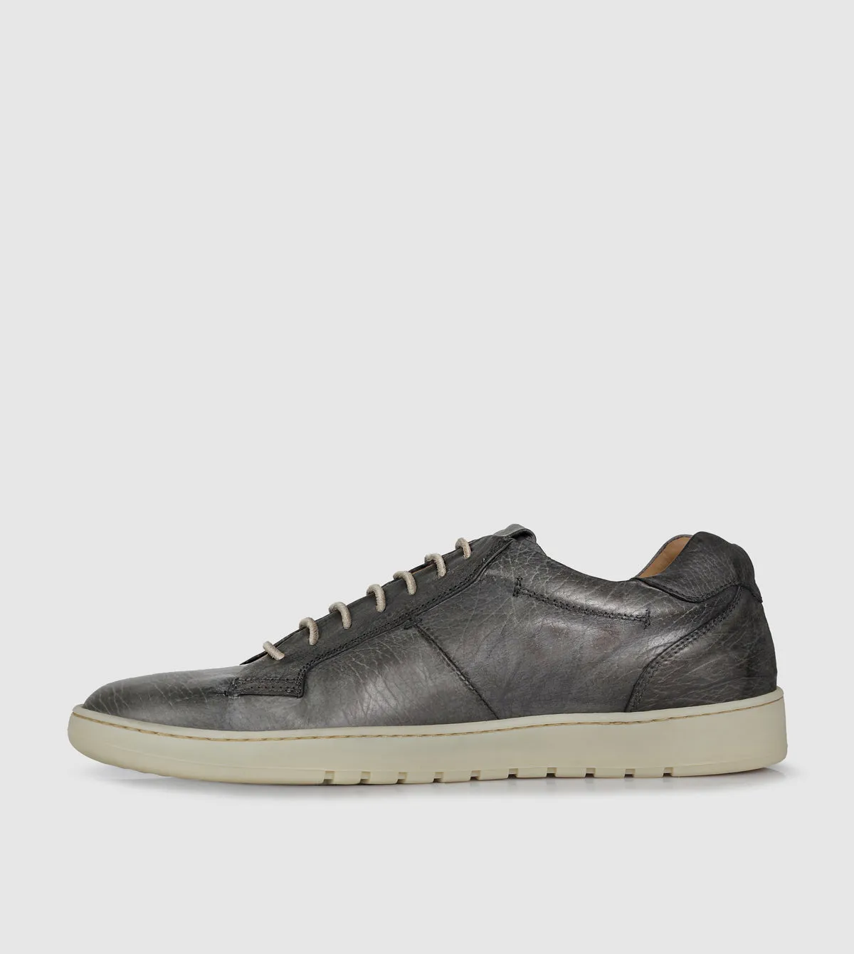 Duvan Low Top sneakers by Brando