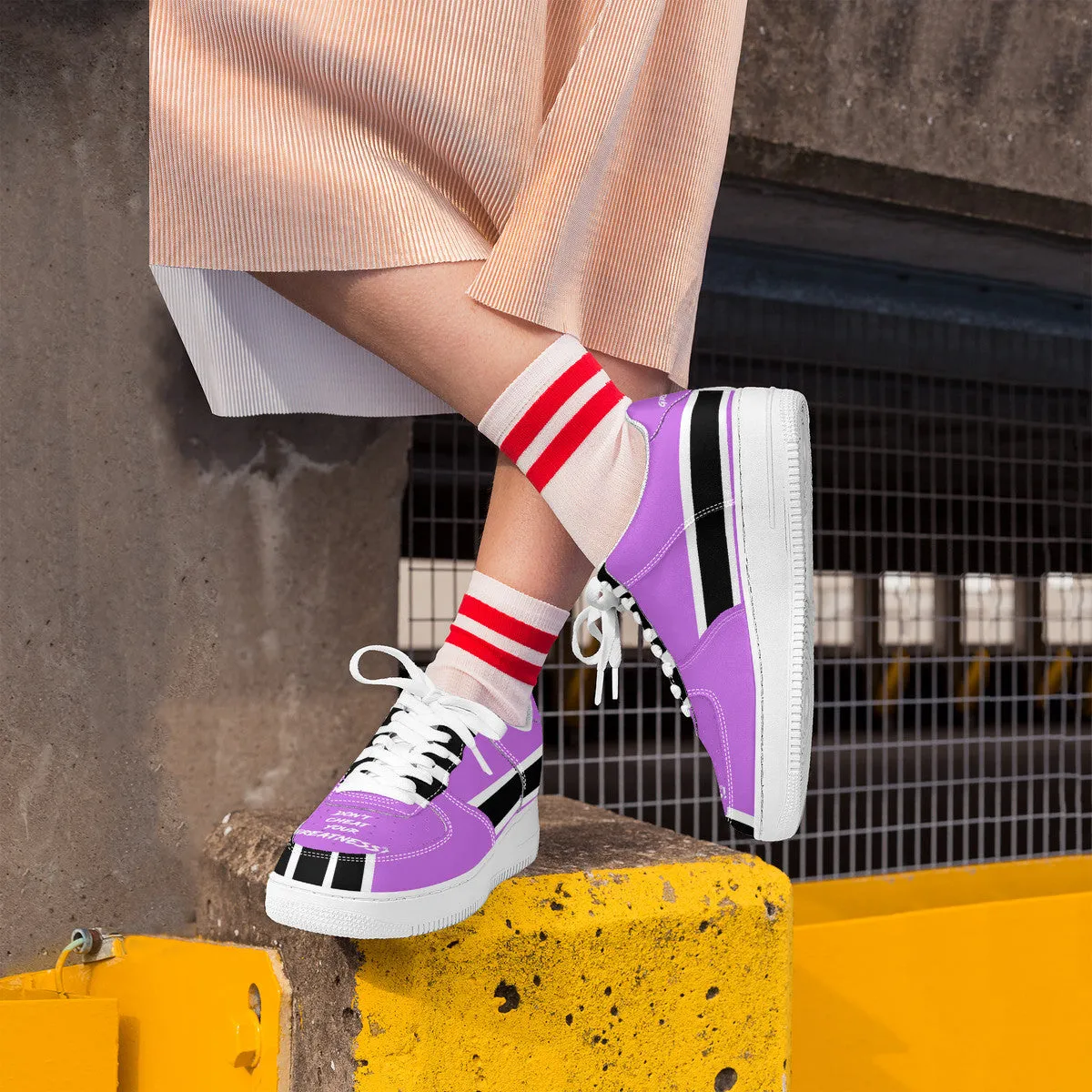 DVYG Xclusive Low Top Unisex Sneaker