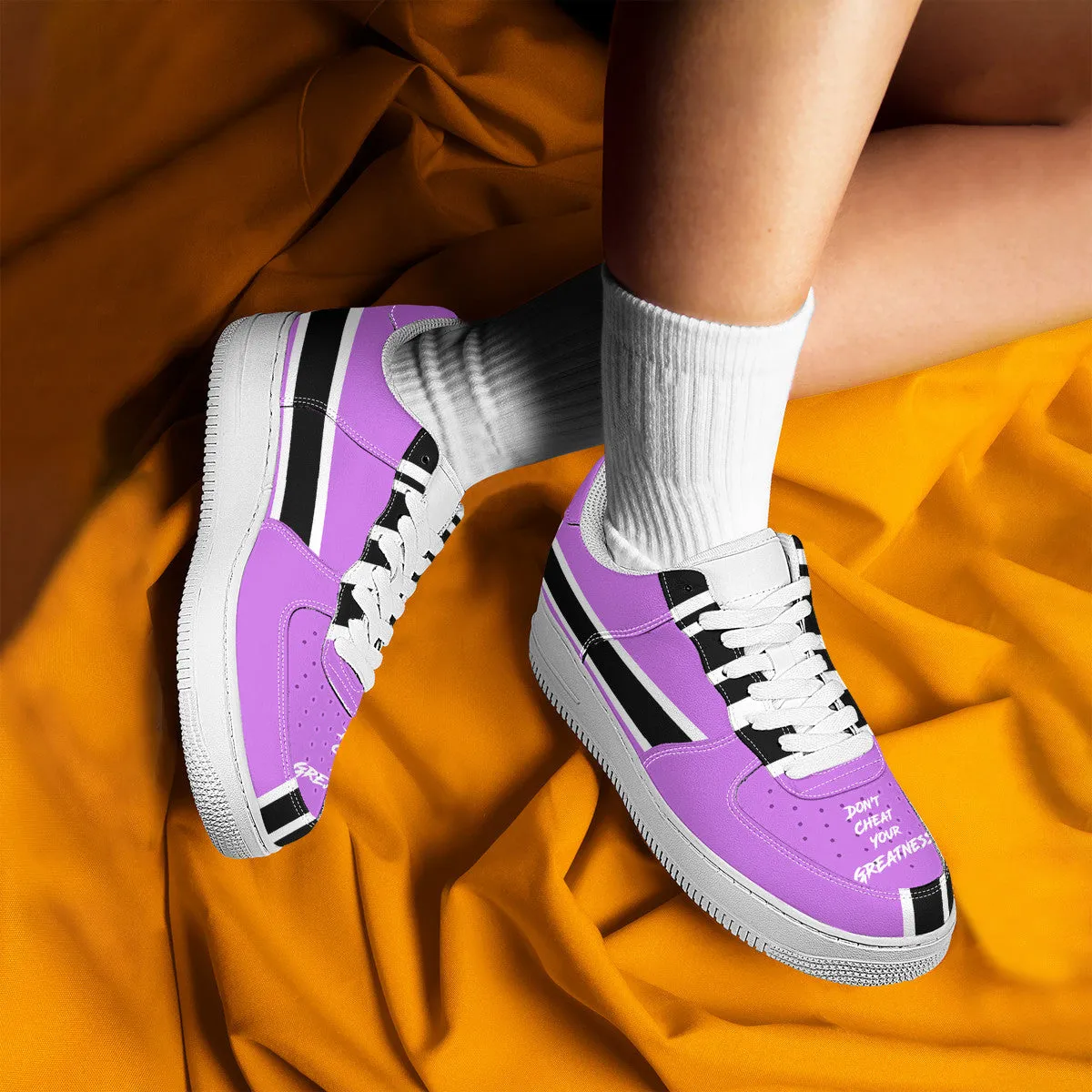 DVYG Xclusive Low Top Unisex Sneaker