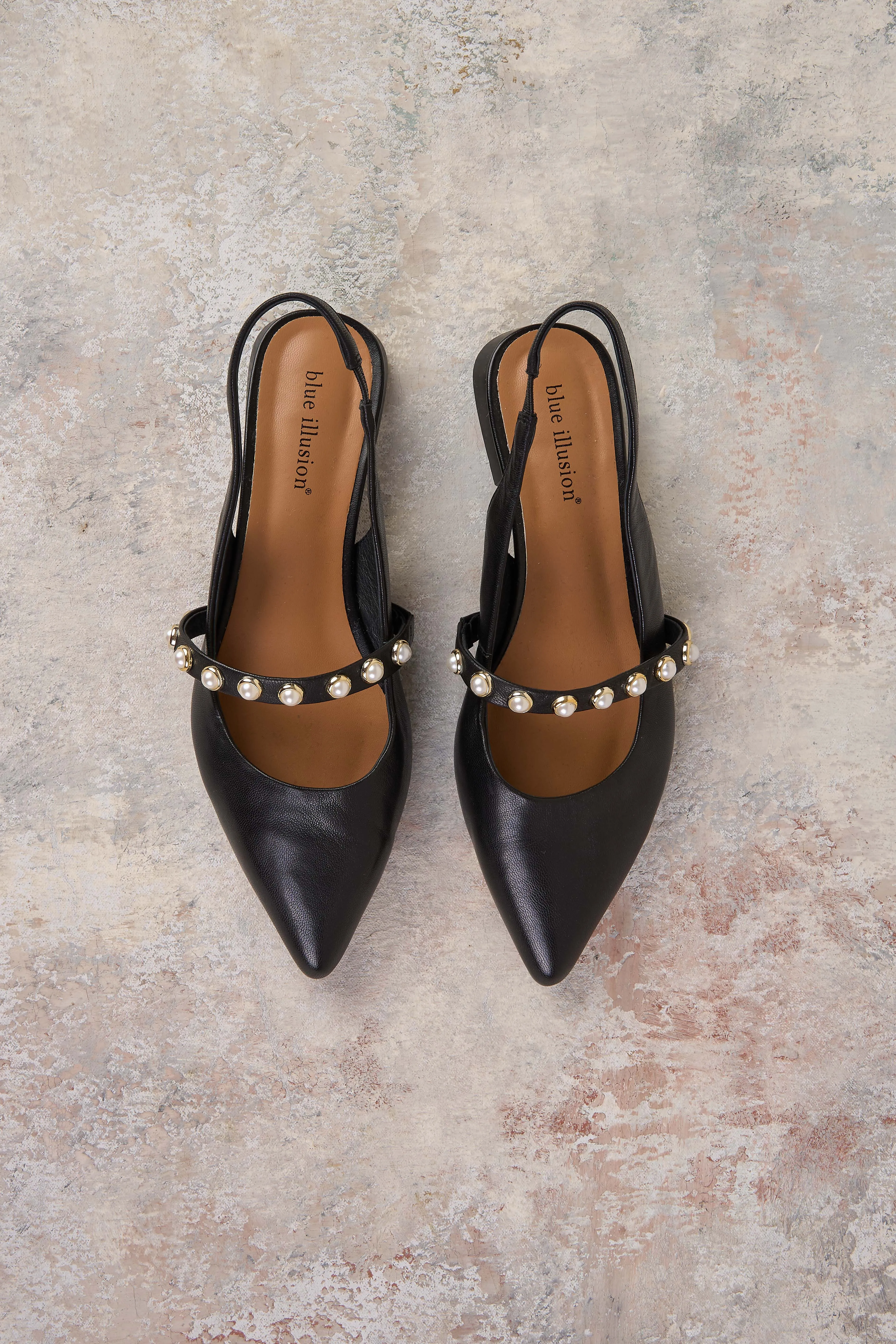 Elisa Pointed Flat - Black