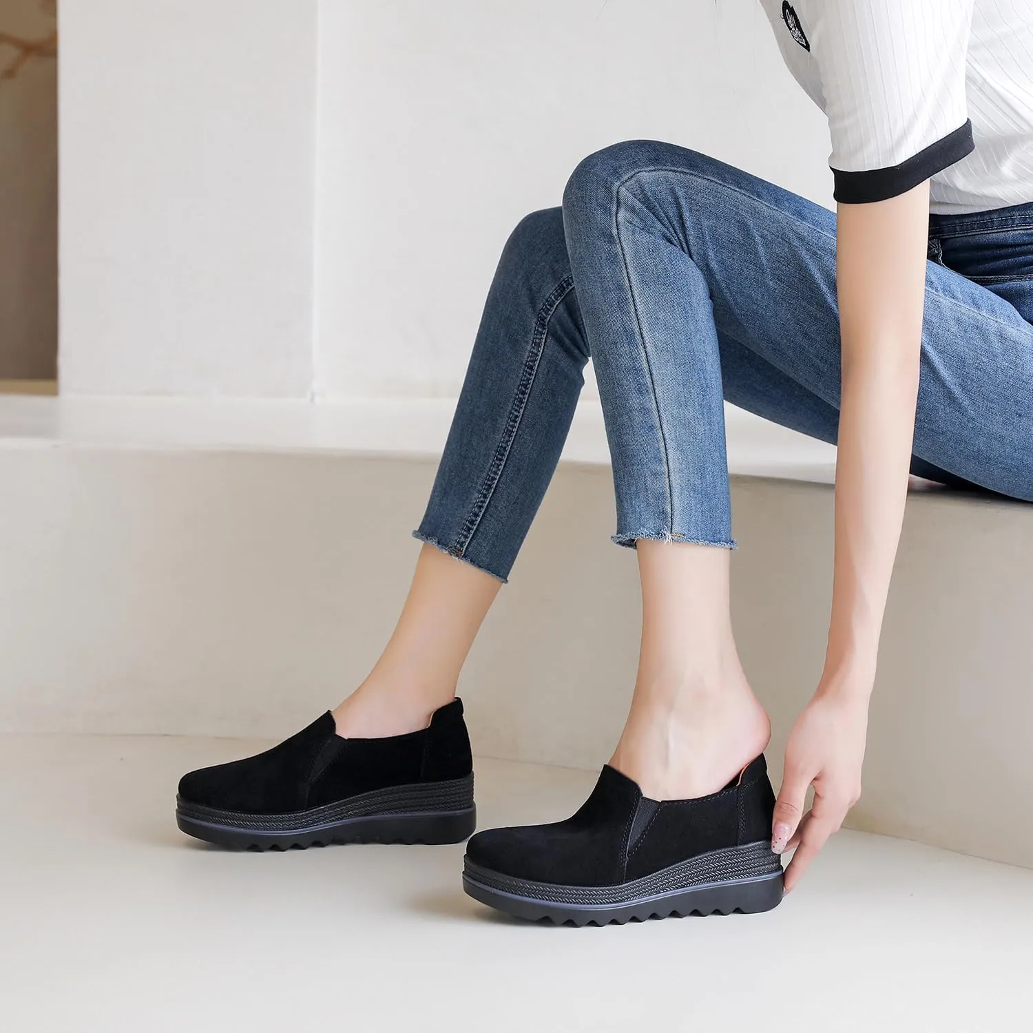 EnllerviiD Women's Platform Loafers Slip-On Comfortable Suede Moccasins Wedge Penny Loafers Casual Business Work Shoes
