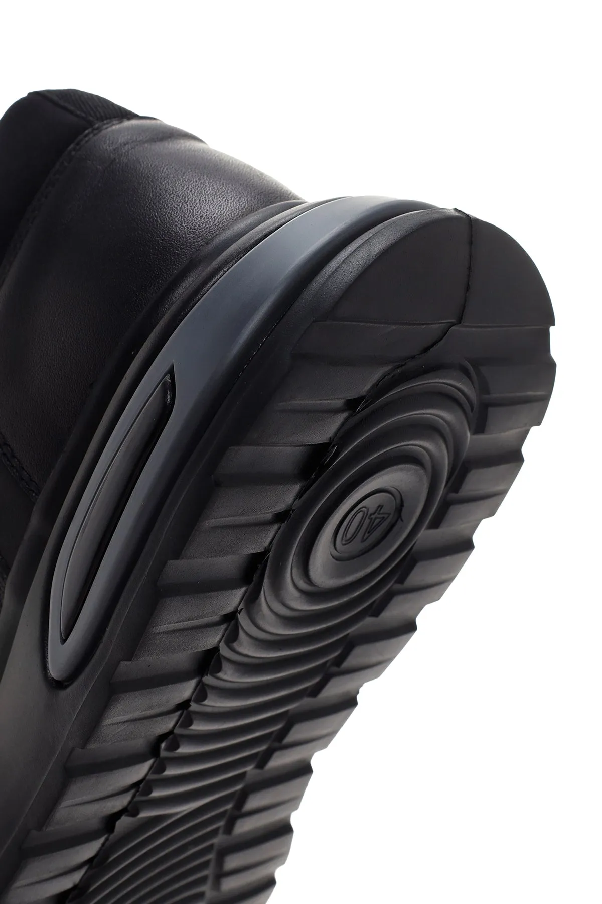 Erkek Siyah Bağcıklı Deri Casual Sneaker
