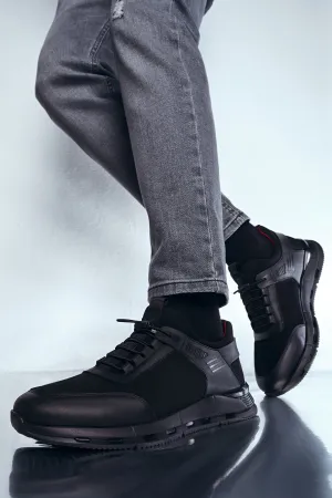 Erkek Siyah Bağcıklı Nubuk Deri Sneaker
