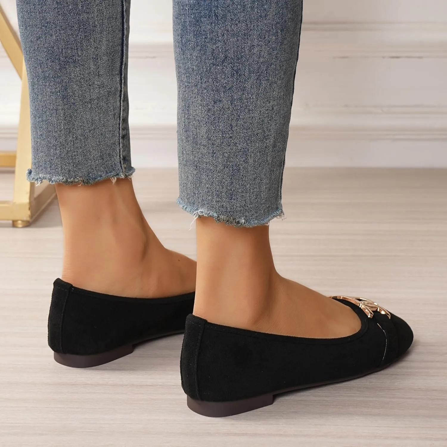 Flats for Women Comfortable Suede Round Toe Ballerina Shoes Slip on Work Flats for Women Office Comfort