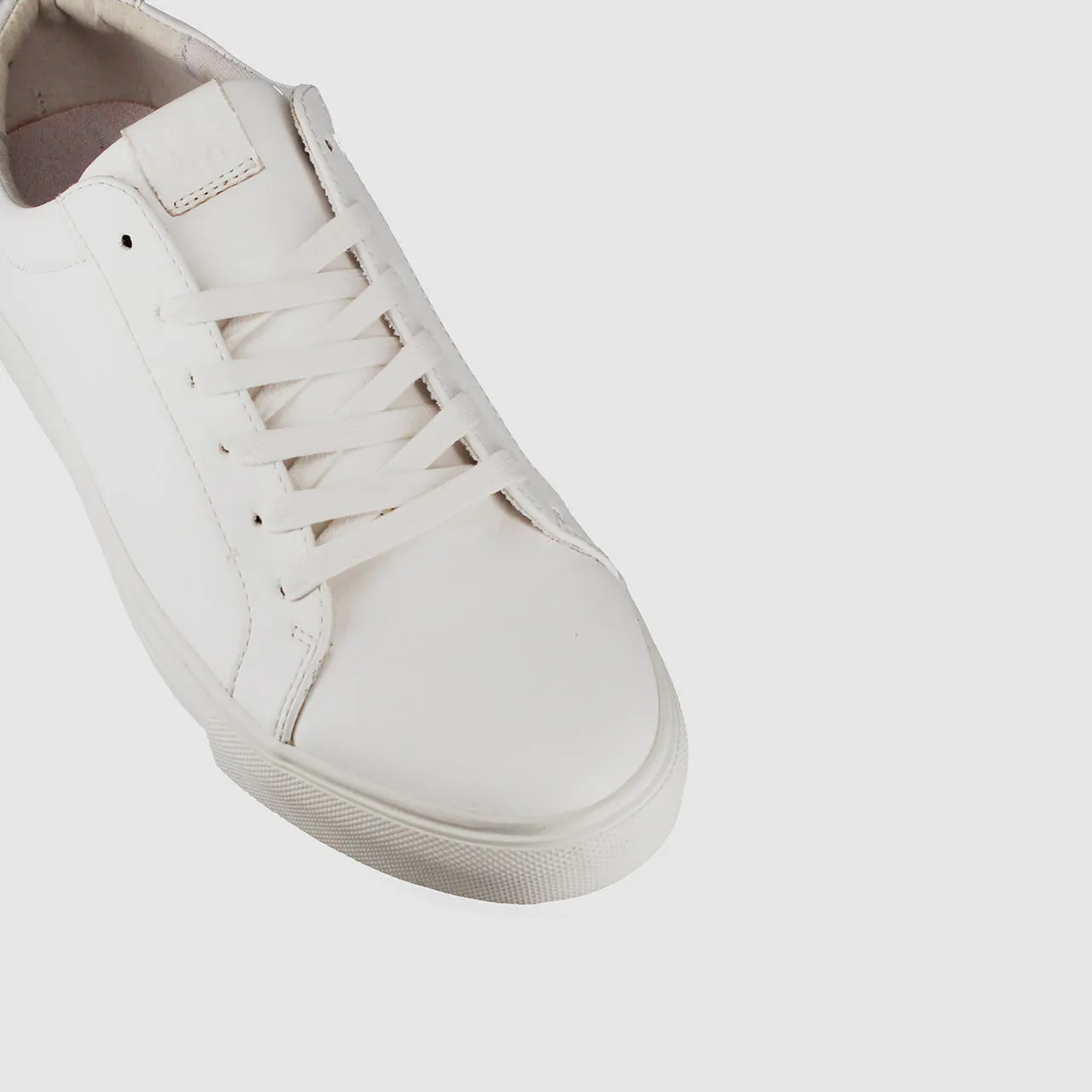 Freddie Casual Shoes White