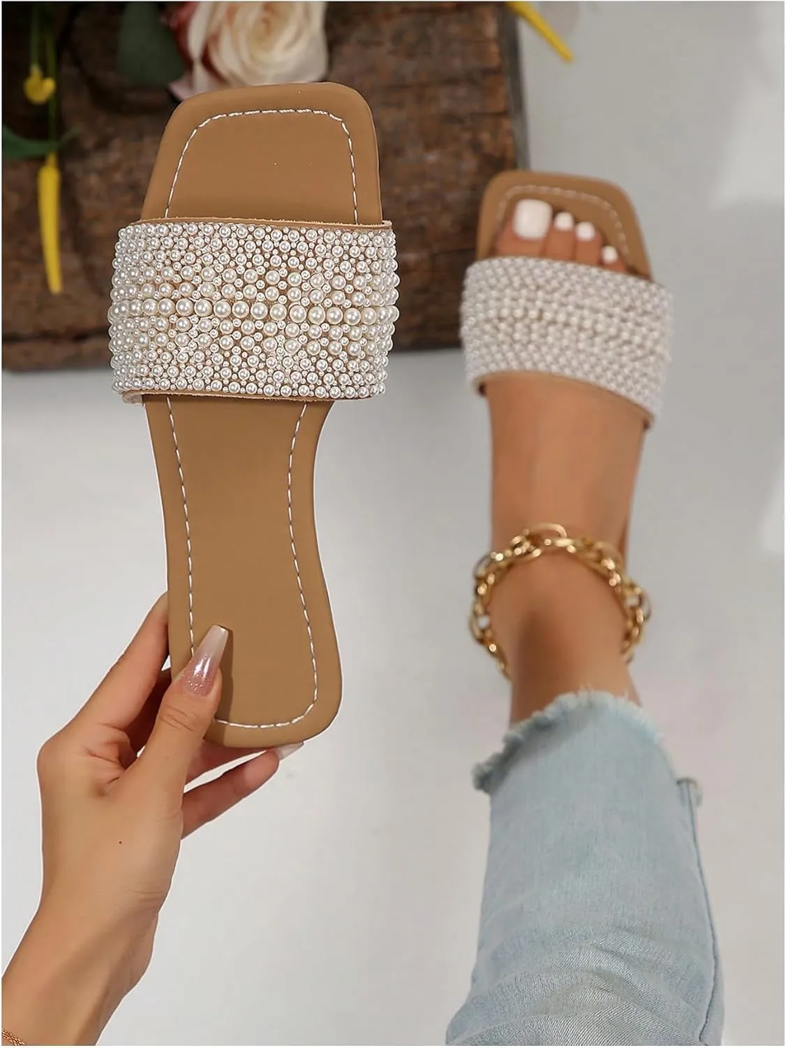 GORGLITTER Women's Pearls Flat Sandals Square Open Toe Summer Slip On Slide Sandals