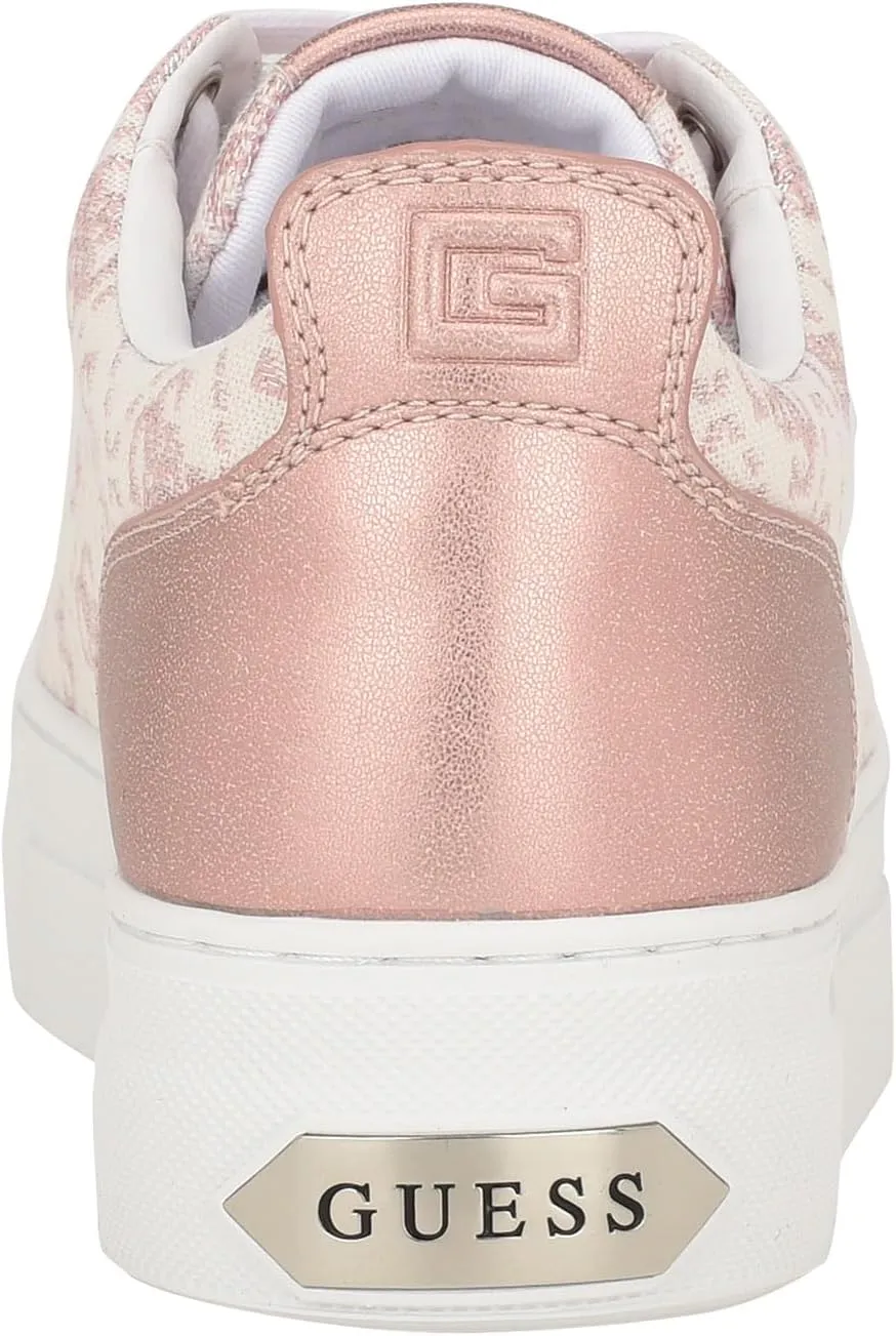 GUESS Women's Giaa6 Sneaker