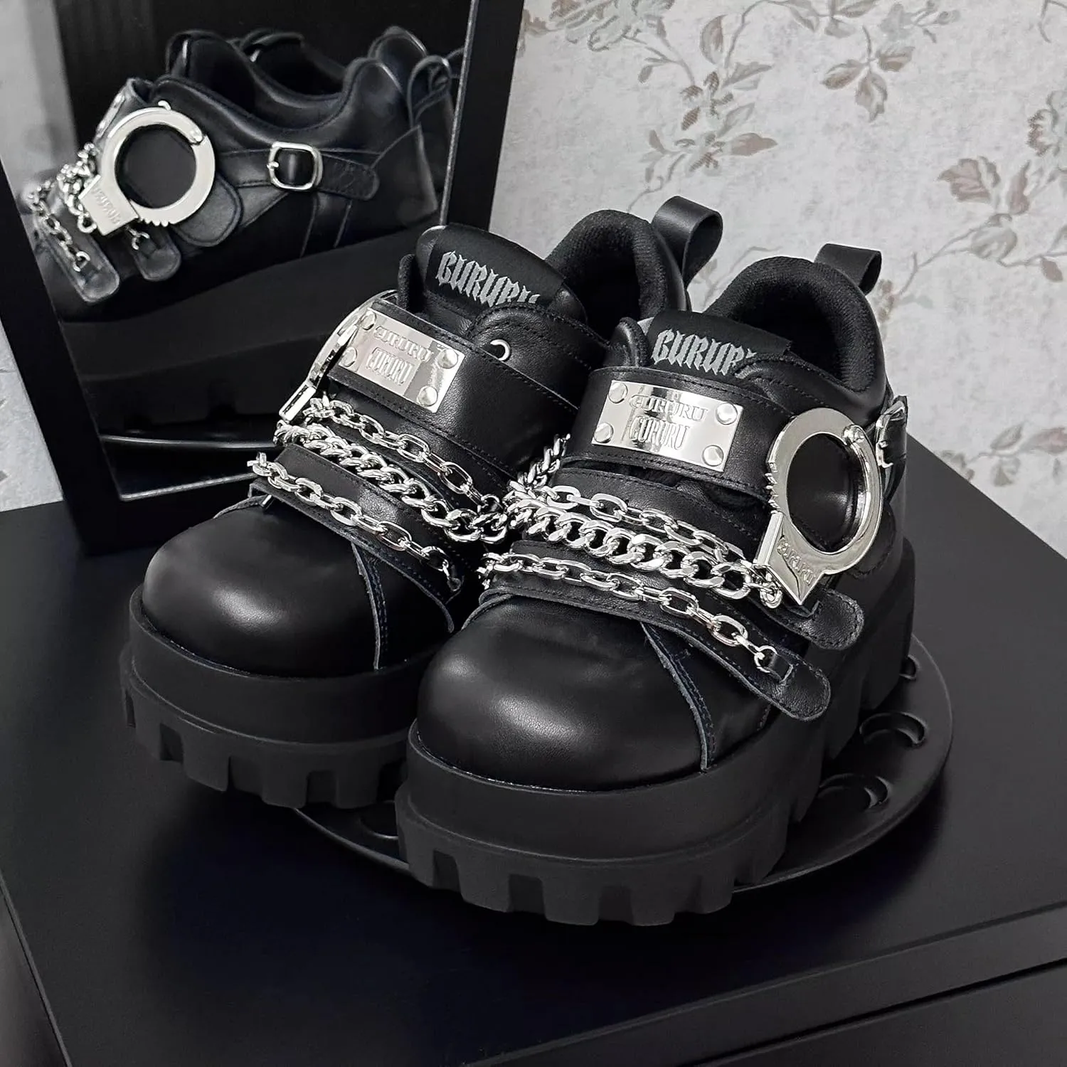 GURURU Women's Goth Boots Punk Black Metallic Goth Platform Chunky Ankle Boots Thick Sole Goth Boots Designer Shoes