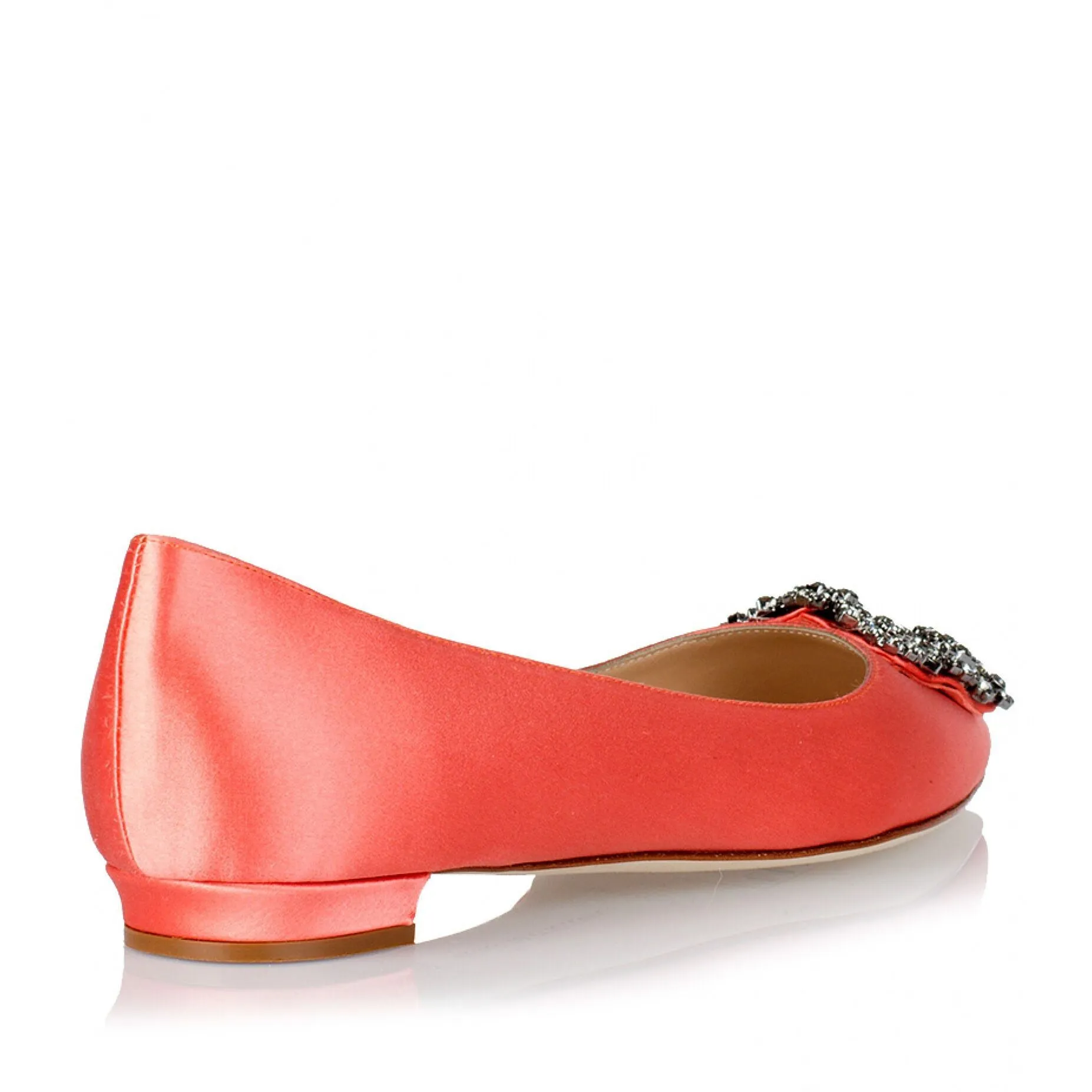 Hangisi Flat peach satin ballerina