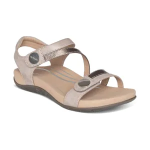 Jess Adjustable Quarter Strap Sandal in Smoke