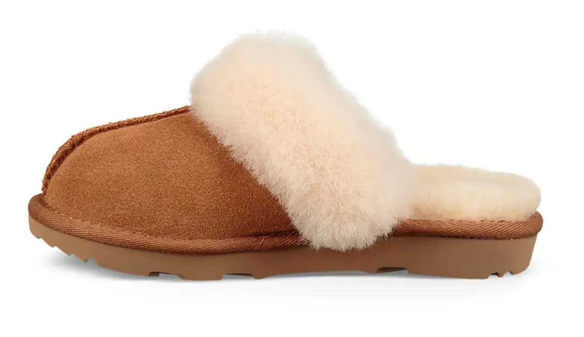 Kids’ UGG Cozy II – Soft & Fluffy Slip-On Slipper for Indoor & Outdoor Wear