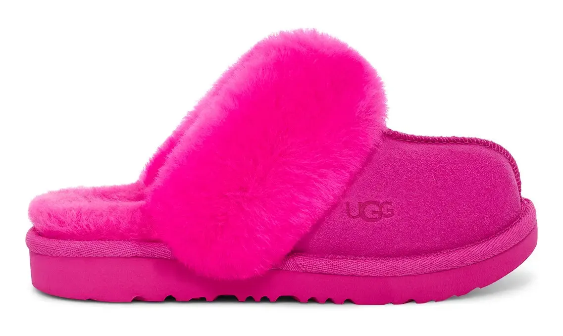 Kids’ UGG Cozy II – Soft & Fluffy Slip-On Slipper for Indoor & Outdoor Wear