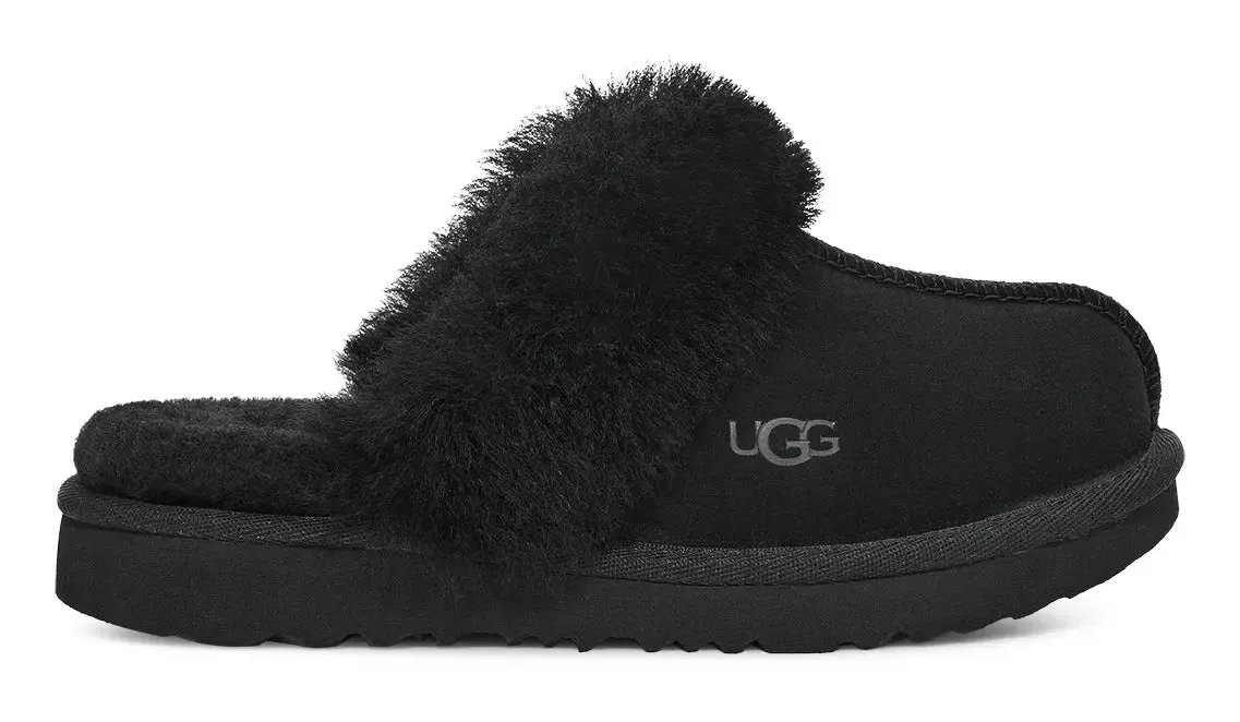 Kids’ UGG Cozy II – Soft & Fluffy Slip-On Slipper for Indoor & Outdoor Wear
