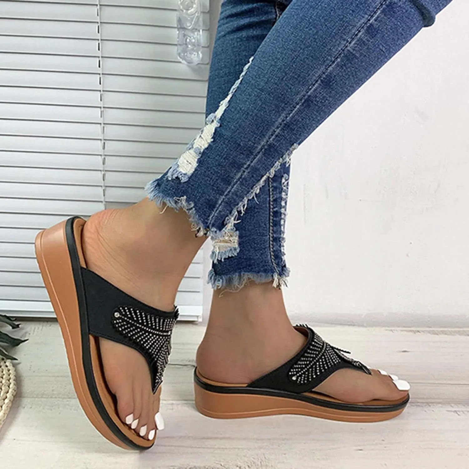 Ladies Rhinestone Flip Flops Summer Dressy Casual Low Wedge Sandals for Women Comfort Arch Support Clip Toe Slippers