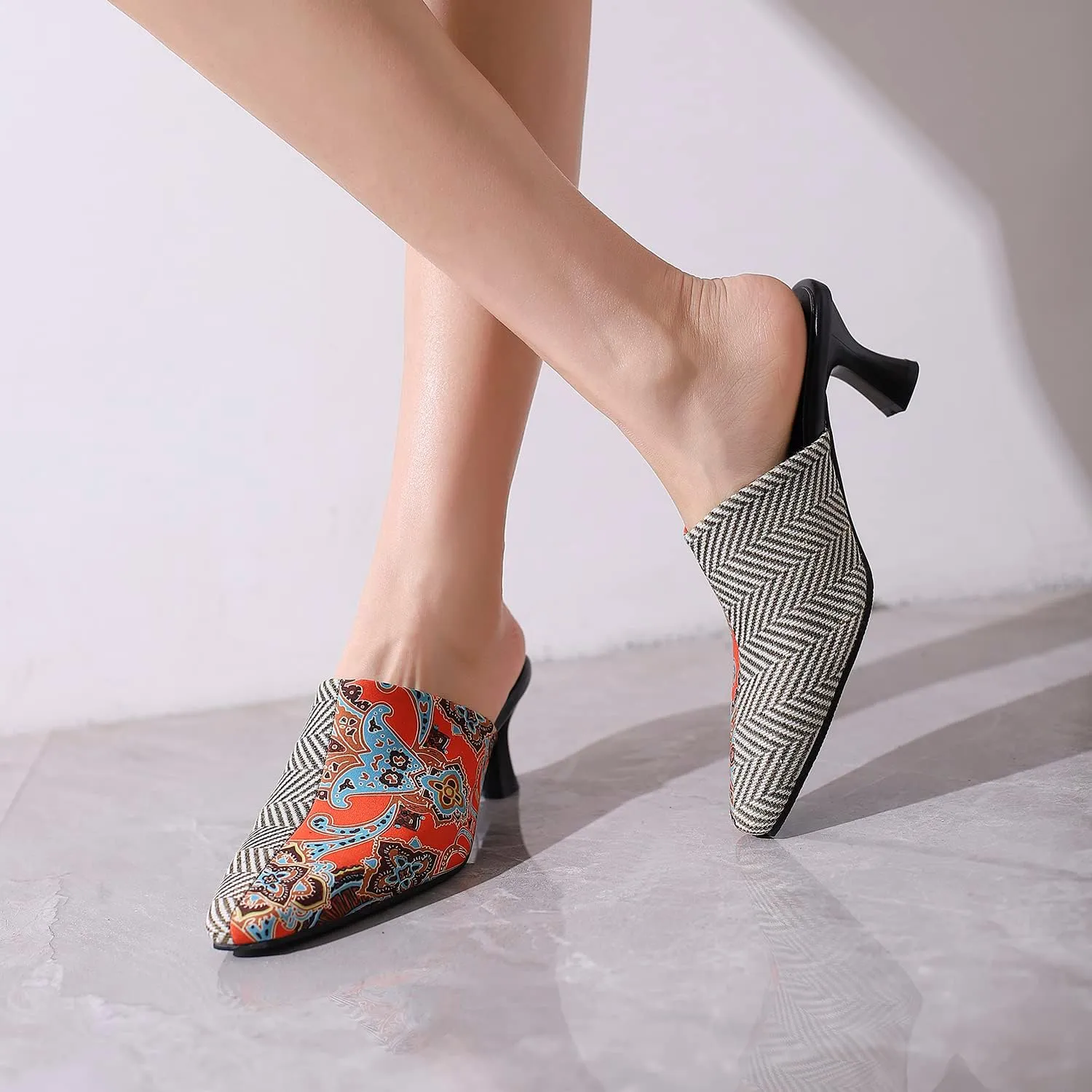 LEHOOR Women Closed Toe Kitten Heel Mules Two Toned Slip On Square Toe Mule Heels Animal Print 2 Inch Mid Chunky Heel Slide Sandals Backless Dress Heeled Slides Fashion Casual Office Party 4-15 M US