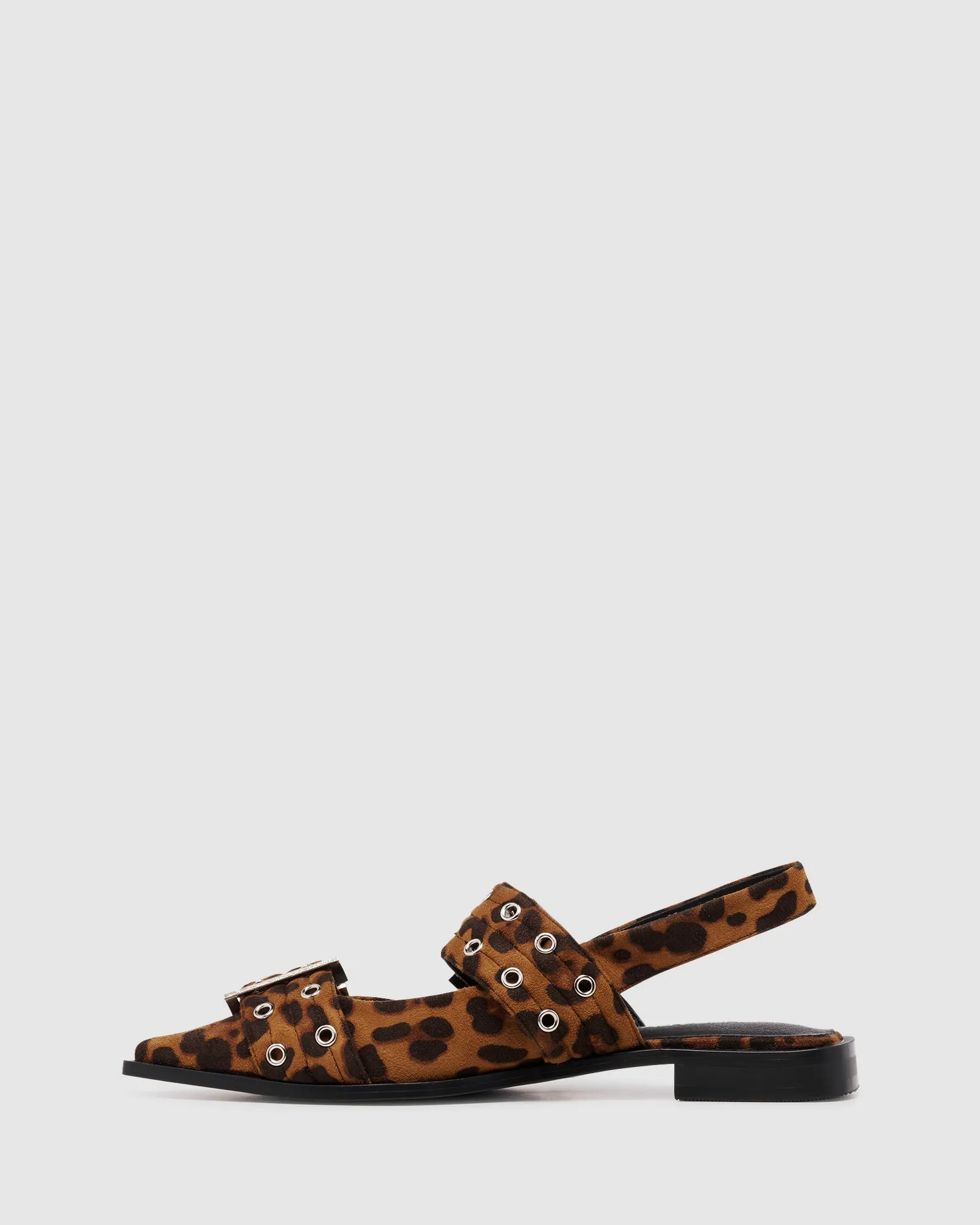 Matilda Pointed Flat