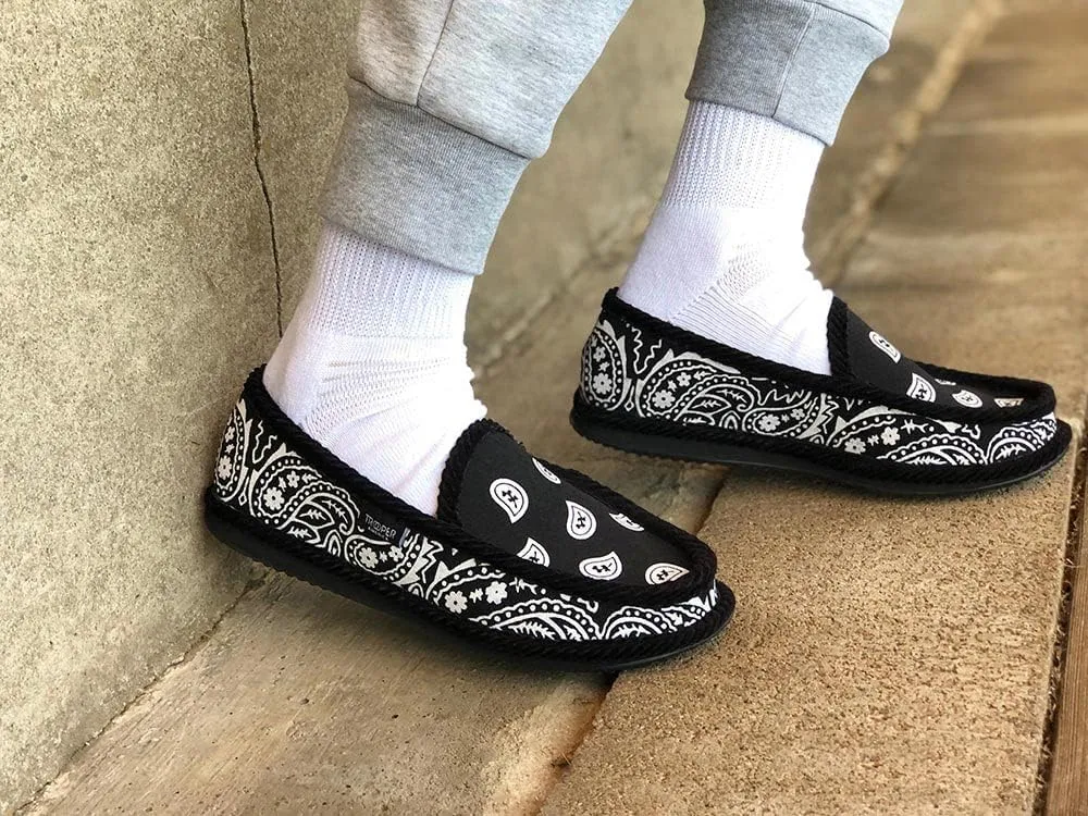 Men and Women KS-002 Black Bandana Paisley Slip-On | Cozy, Colorful House Shoe Slippers | Ultra Cushion For Indoor and Outdoor
