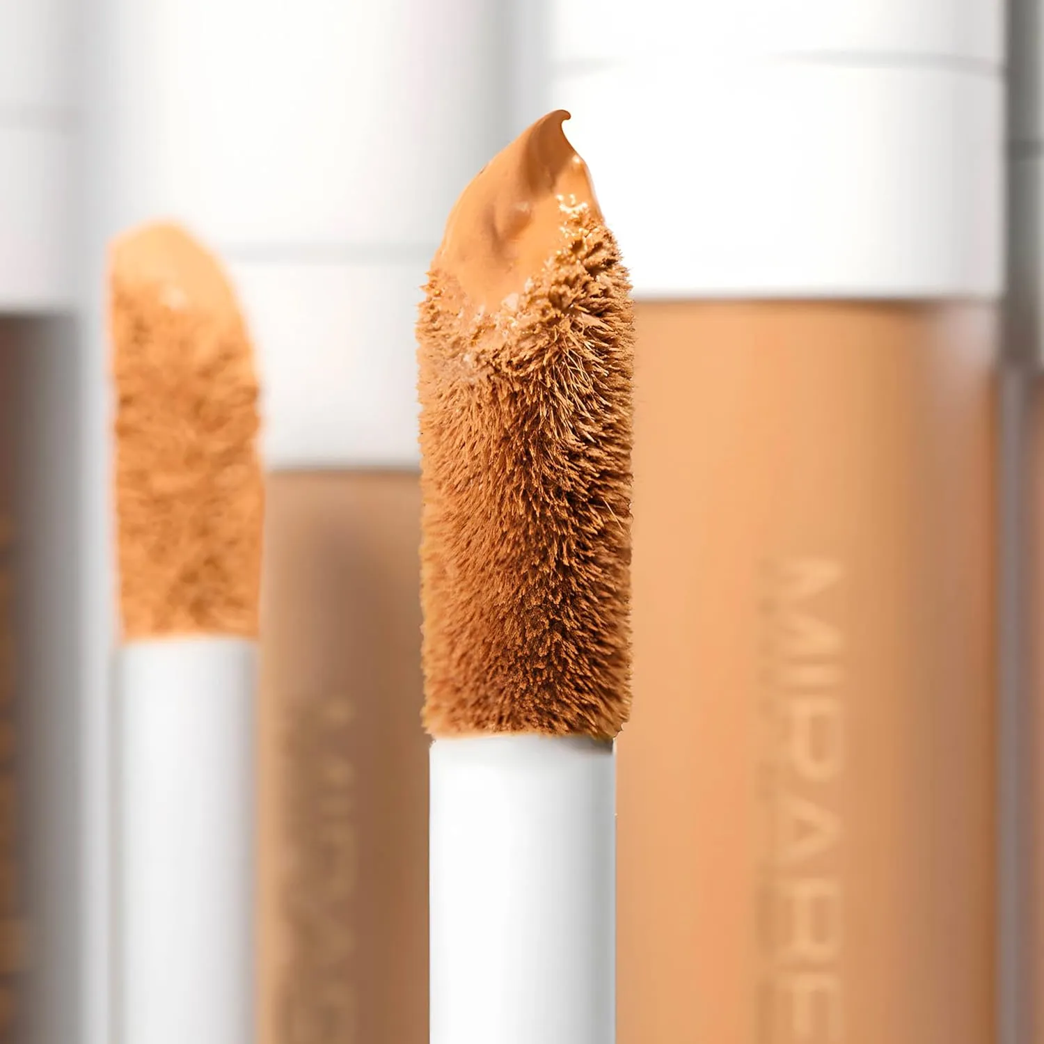 Mirabella Invincible For All Perfecting Under Eye Concealer Full Coverage - Hydrating Makeup Concealer for Dark Circles, Fine Lines & Wrinkles w/Hyaluronic Acid - Ivory I40