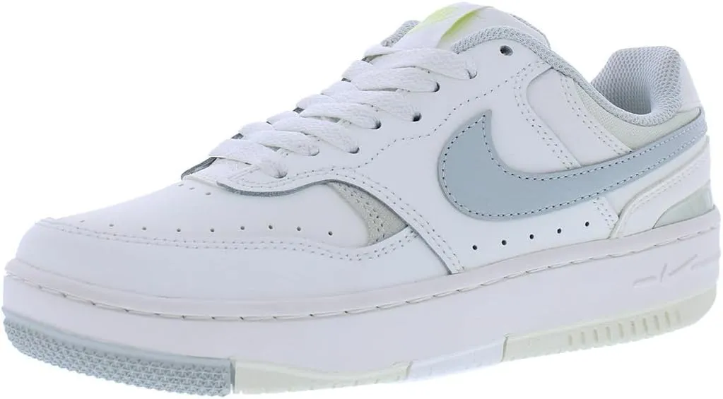 Nike Women's Gamma Force Shoes Sneaker