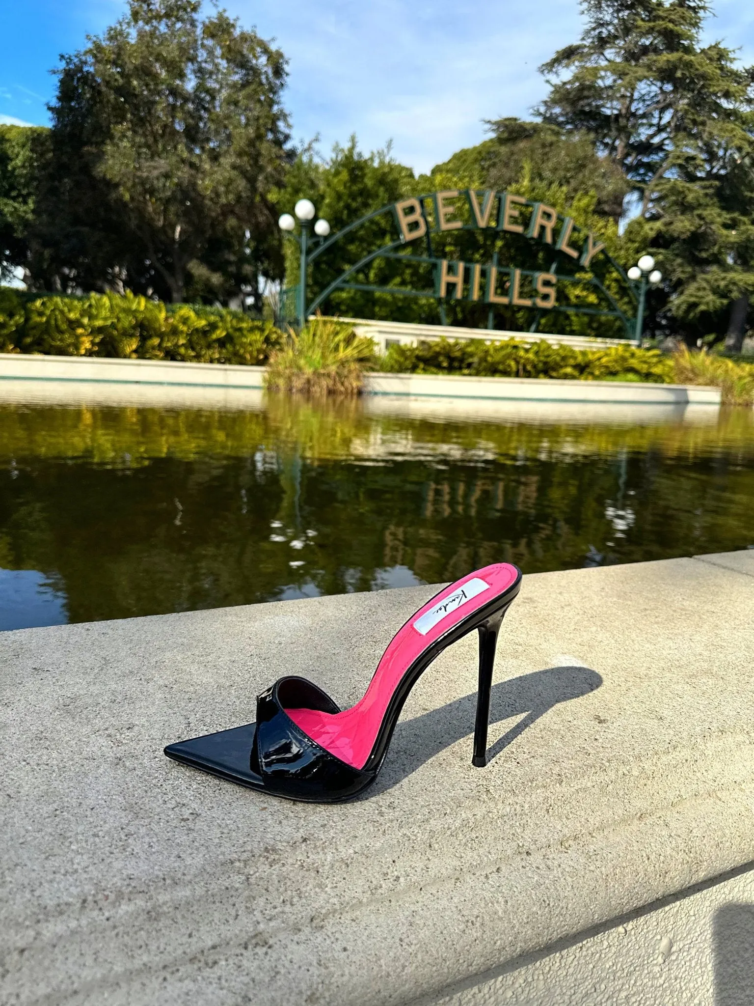 PINK BLUSH QUILTED PATENT KNIFE MULES