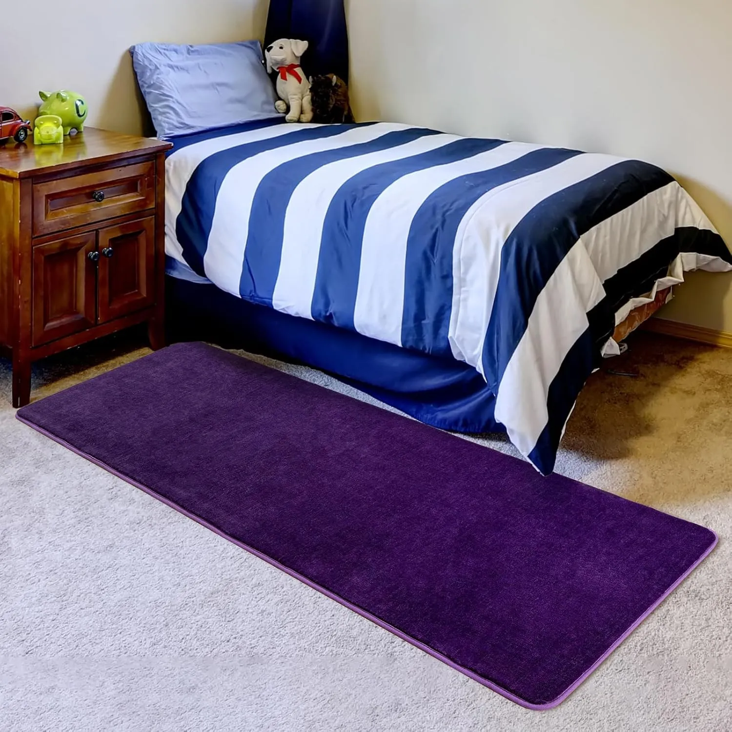 Przemy Washable Runner Rug for Bedroom Living Room, 2x6 Feet Dark Purple Memory Foam Rug, Super Soft Modern Indoor Runner Carpet for Hallway Bedside Kids Room Girls Boys Dorm Nursery Decor Mat