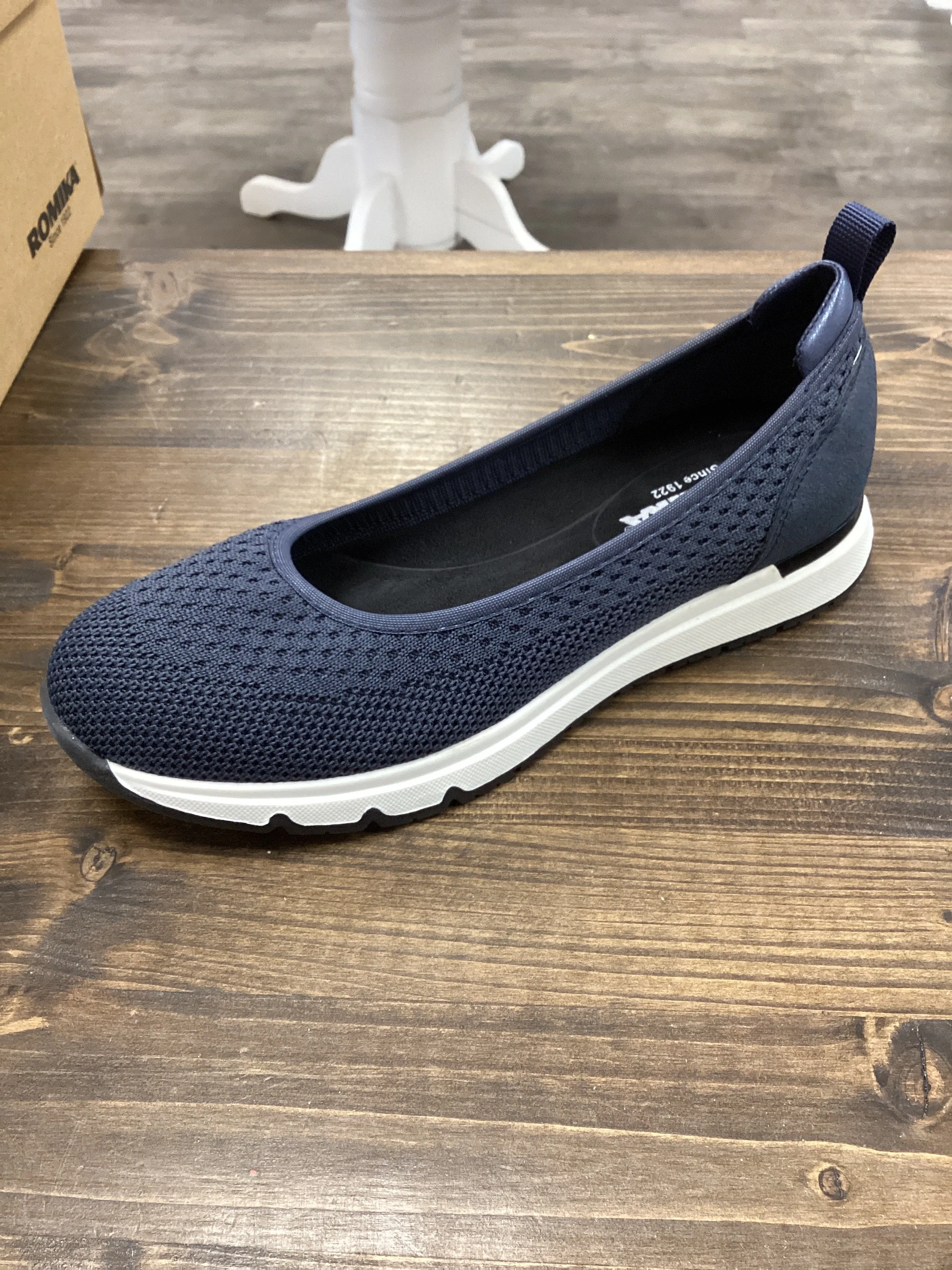 Romika Naomi Slip On Knit Shoe