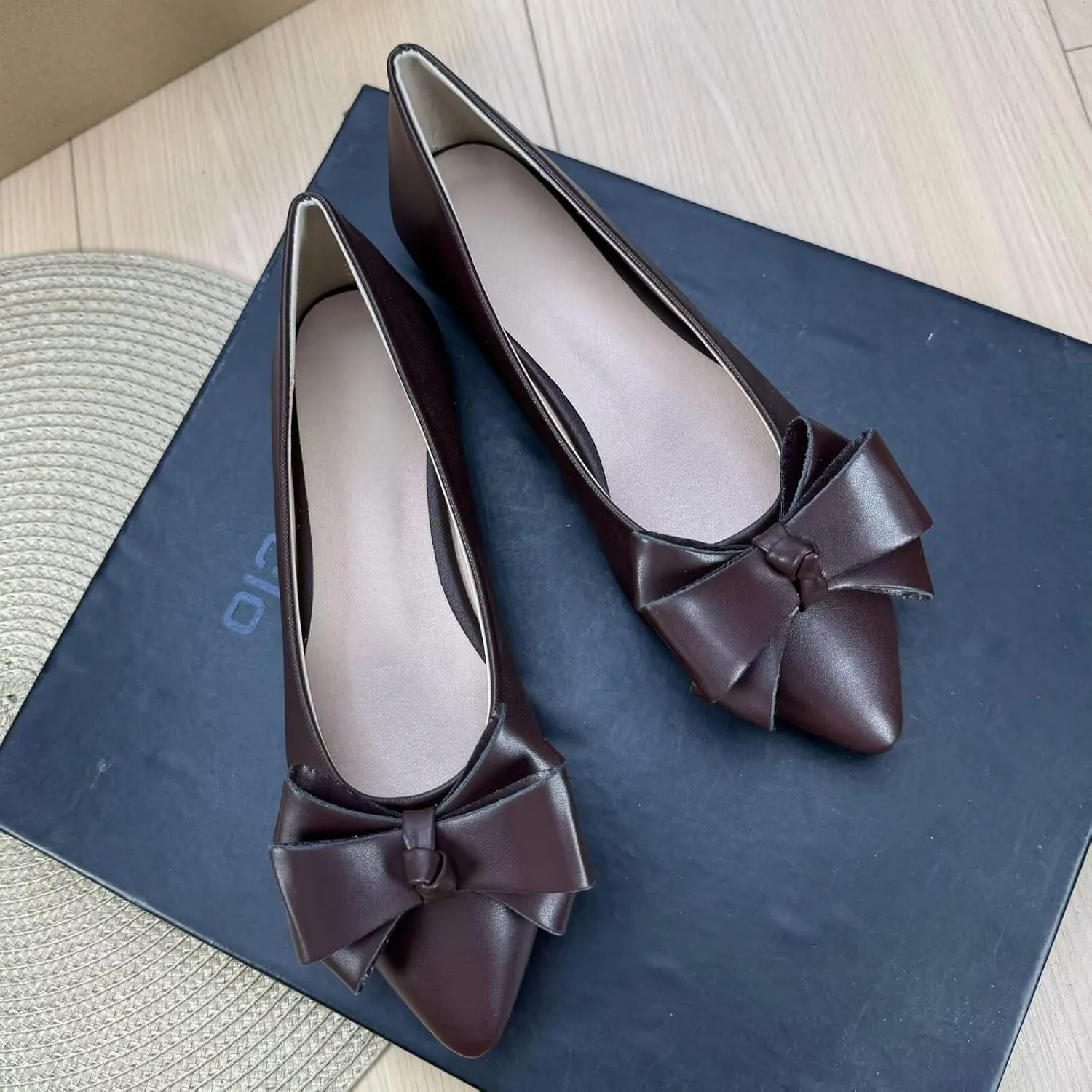 SAILING LU Womens Pointed Toe Ballet Flats Cute Bow-Knot Comfortable Loafers Formal Business Suede Slip On Dressy Walking Shoes