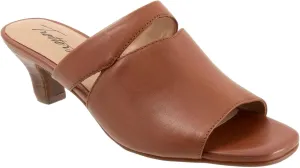 Trotters Women's Ninette Heeled Sandal