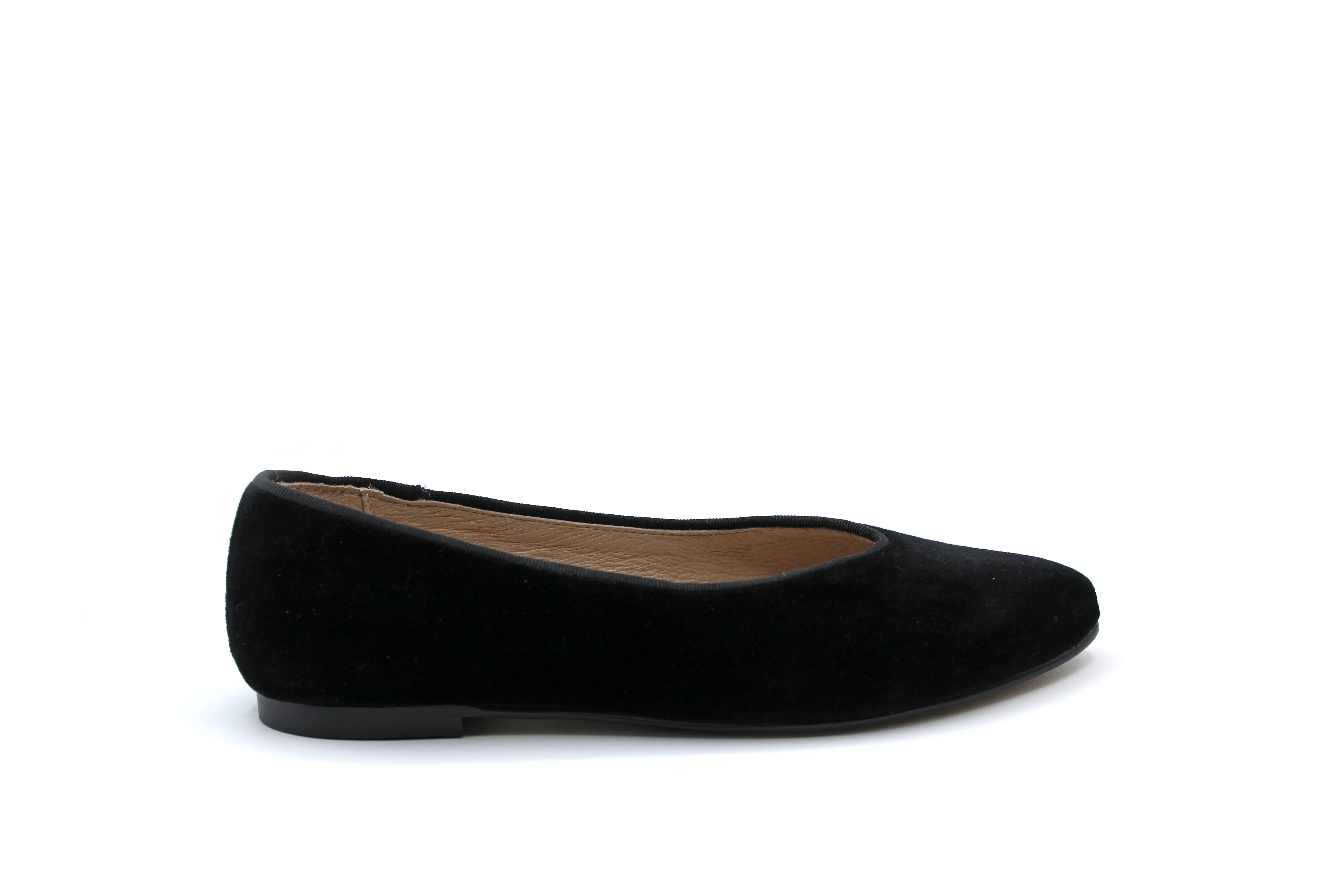 Valencia Black Velvet Pointed Flat