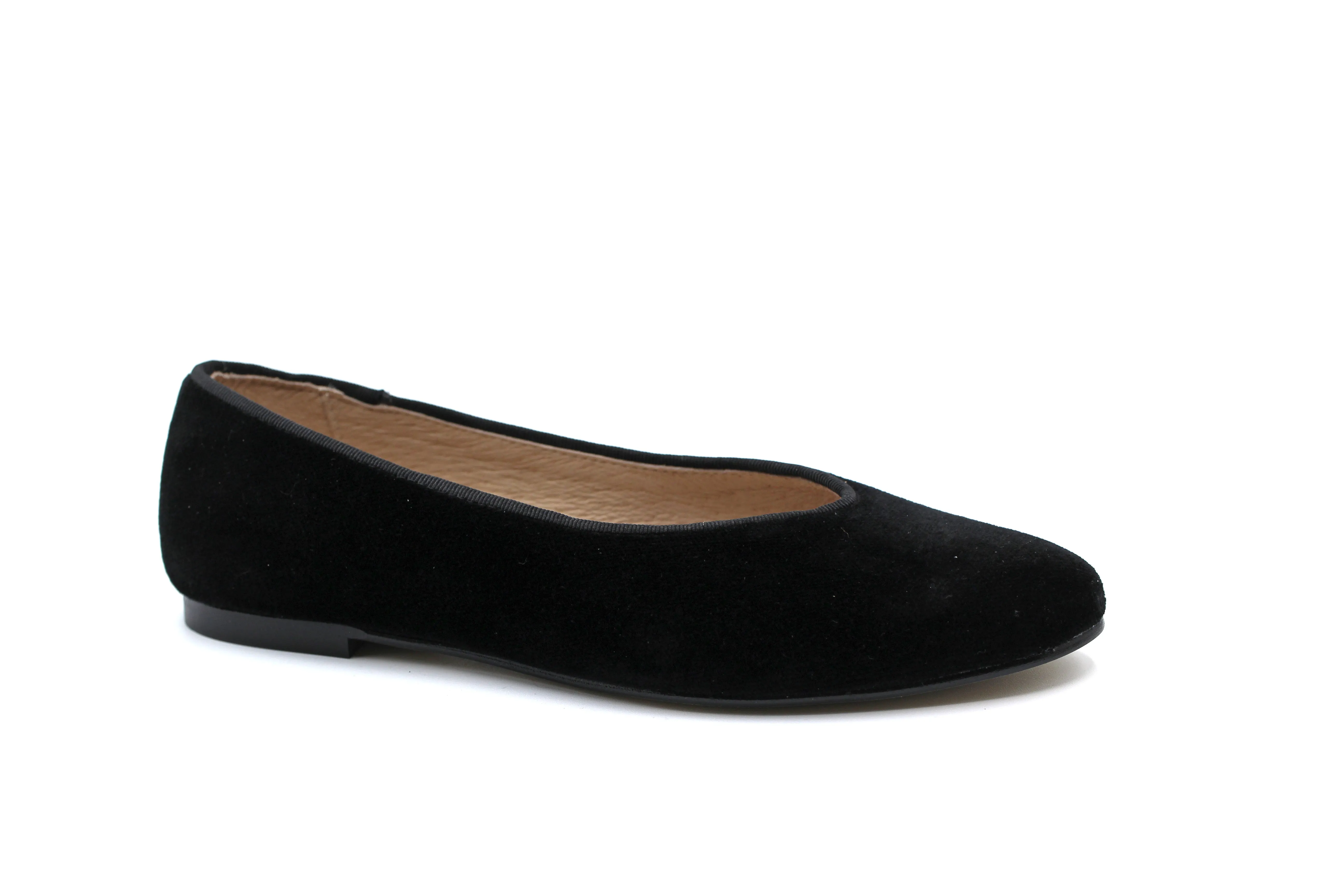 Valencia Black Velvet Pointed Flat