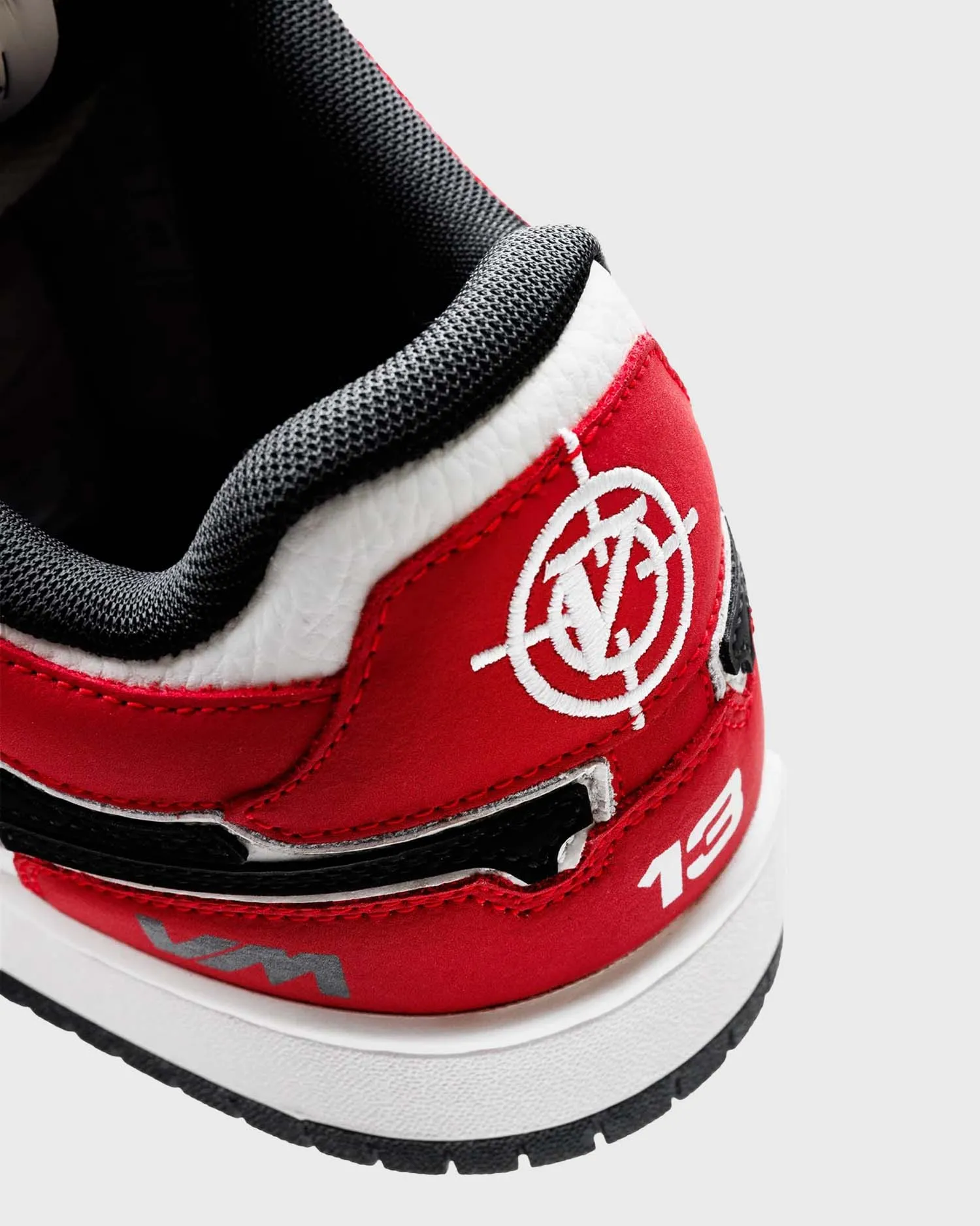 Vicinity Akimbo Lows Sneaker 460RS
