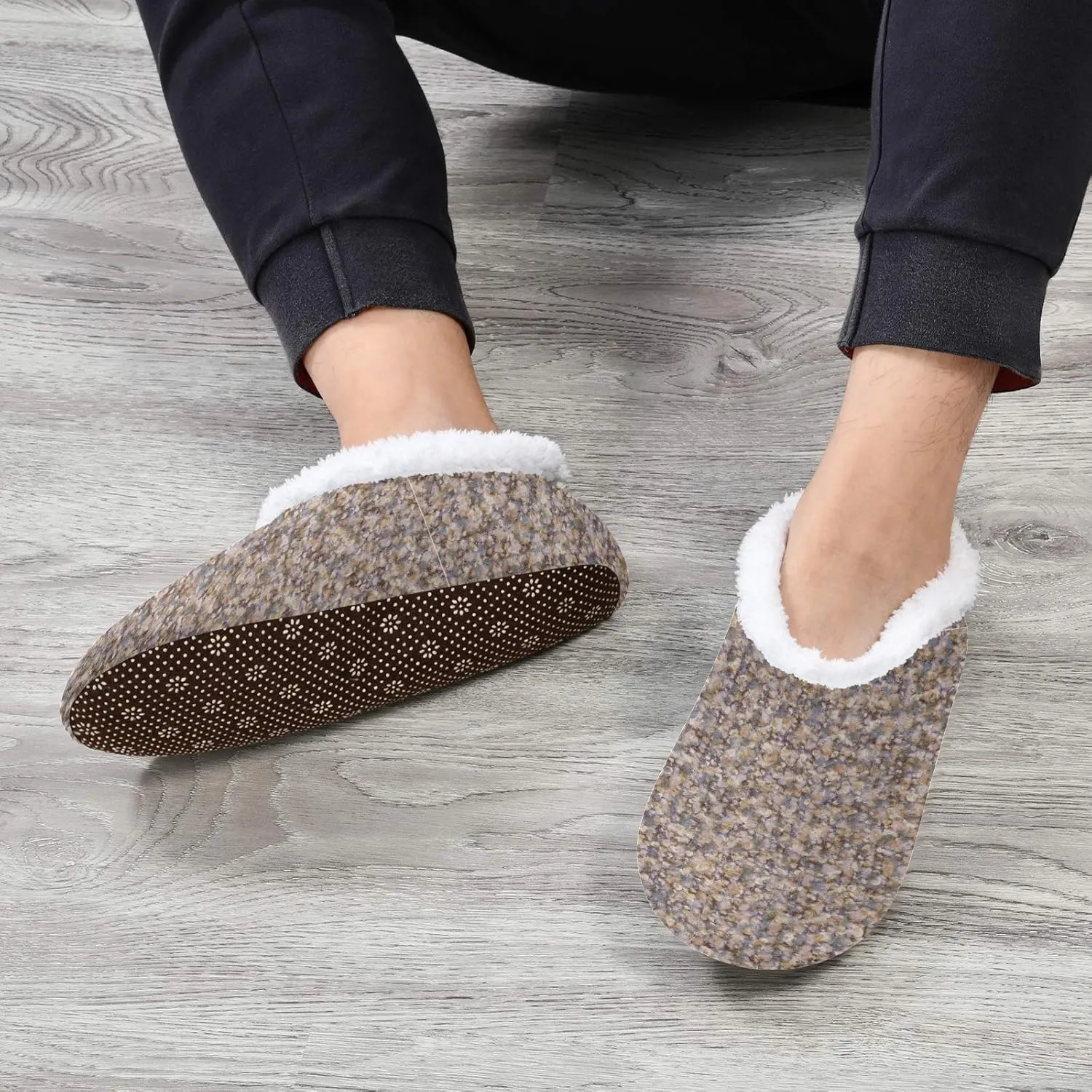 Winter House Slippers for Women/Men with Red And Yellow Autumn Maple Leaves Element Cozy Fleece Slippers