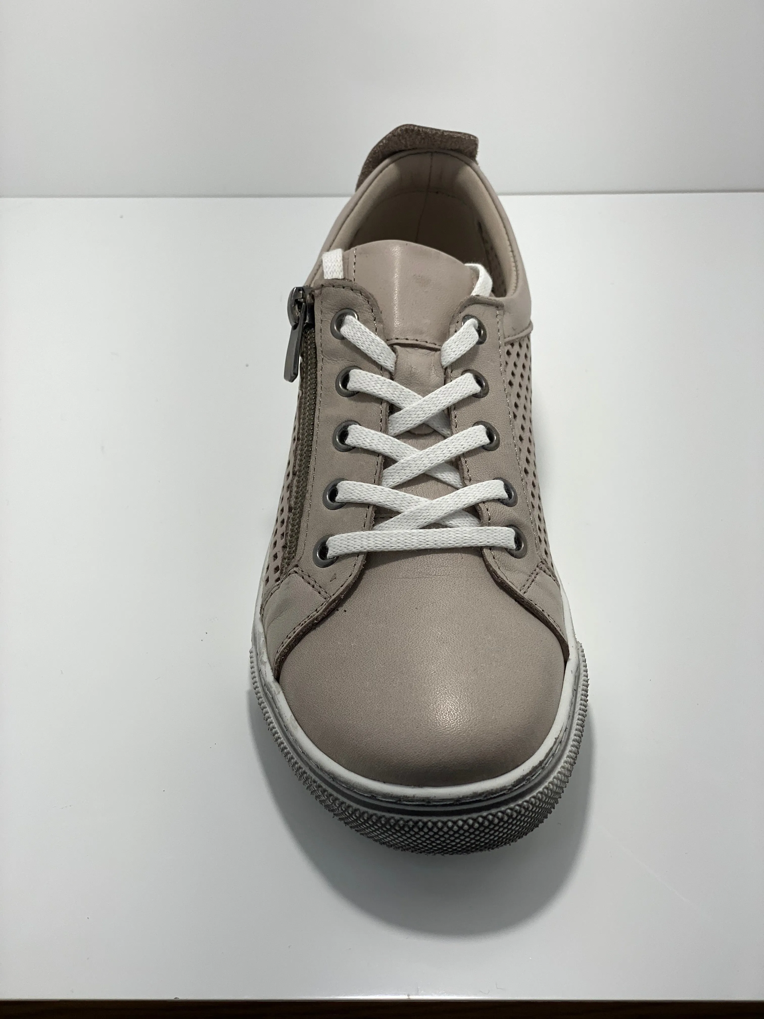 Wizard Zip & Lace Casual Sneaker
