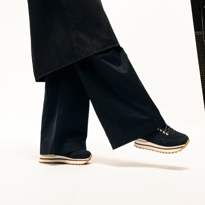 Woden Nora 111 Suede Plateau Dark Navy Sneaker