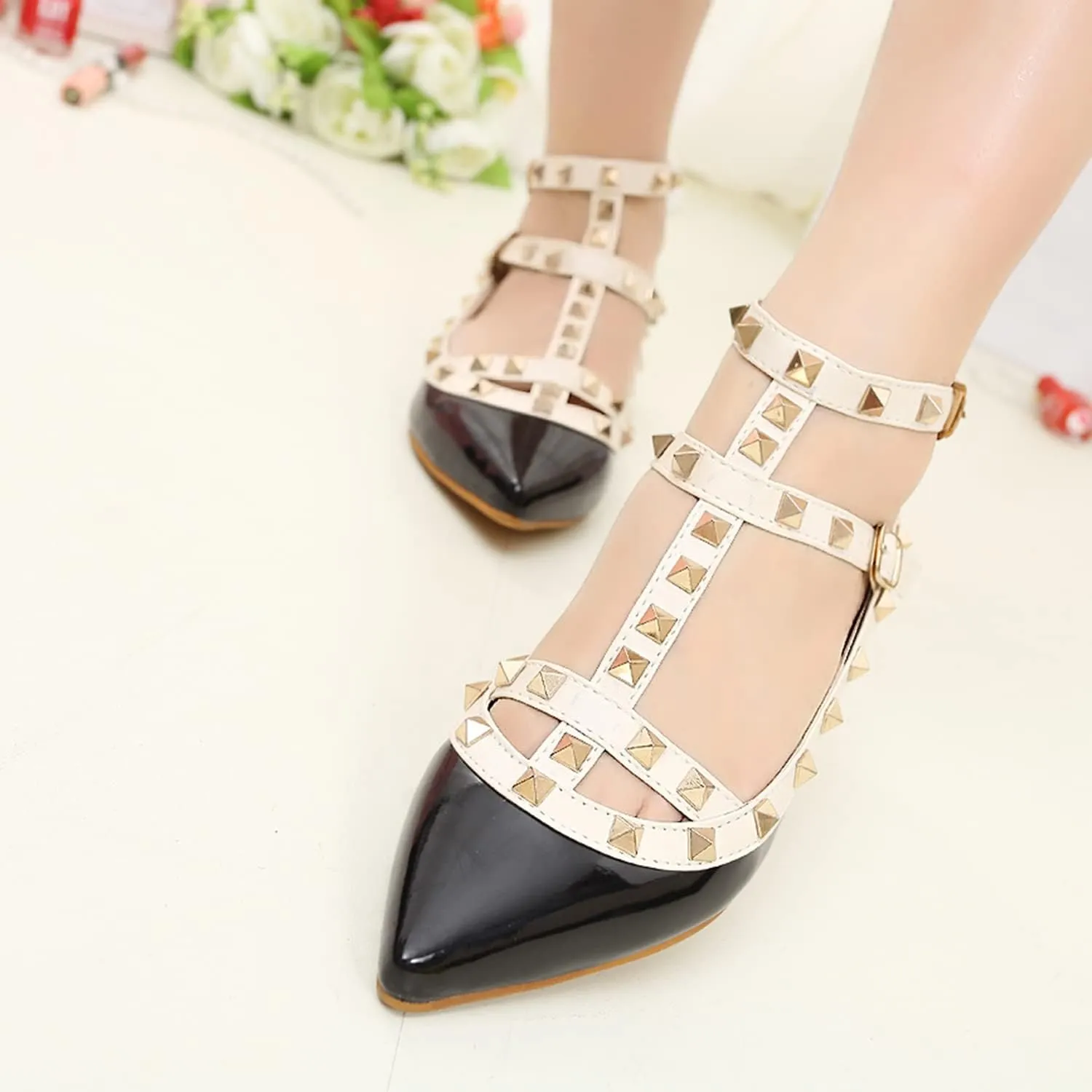 Womens Fashion Stud Flat Shoes Pointed Closed Toe Low Heels Color Block Studded T-Strap Casual Shoes Ankle Strap Buckle Classic Work Flats Office Shoes