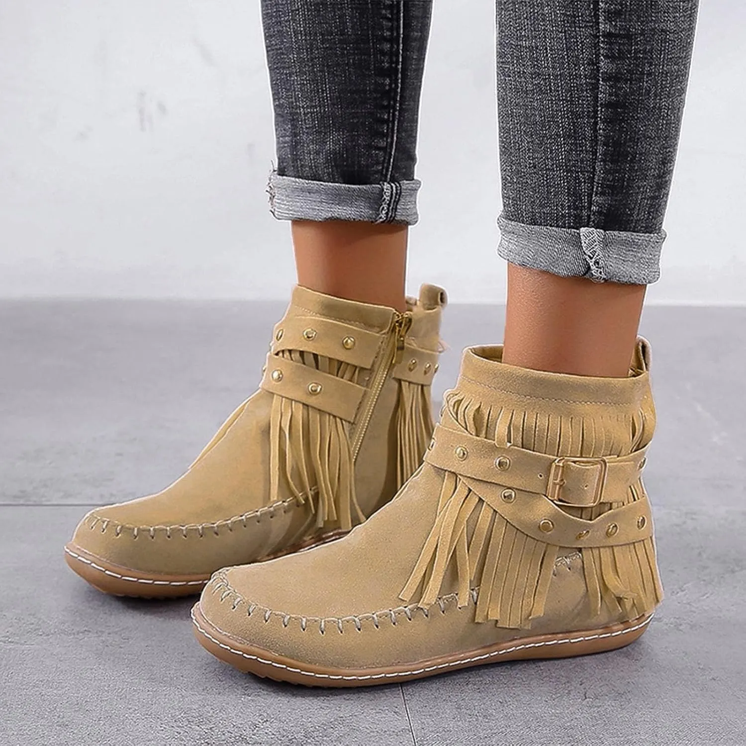 Women's Fringe Side-Zip Boot,Women's Suede Fringe Ankle Boots Wide Round Toe Flats Winter Warm Fashionable Western Outdoor Short Boots Boho Tassel Studded Slip On Booties with Zipper
