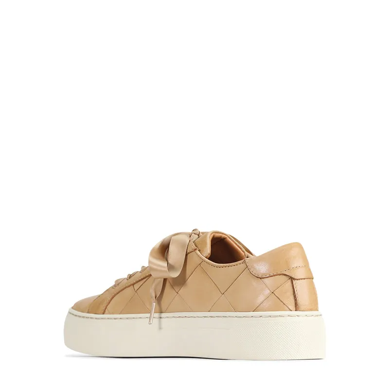 WOVEN Sneaker